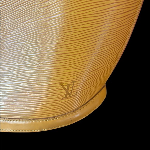 Louis Vuitton Saint Jacques Tote – Yellow Epi Leather - Picture 2 of 12